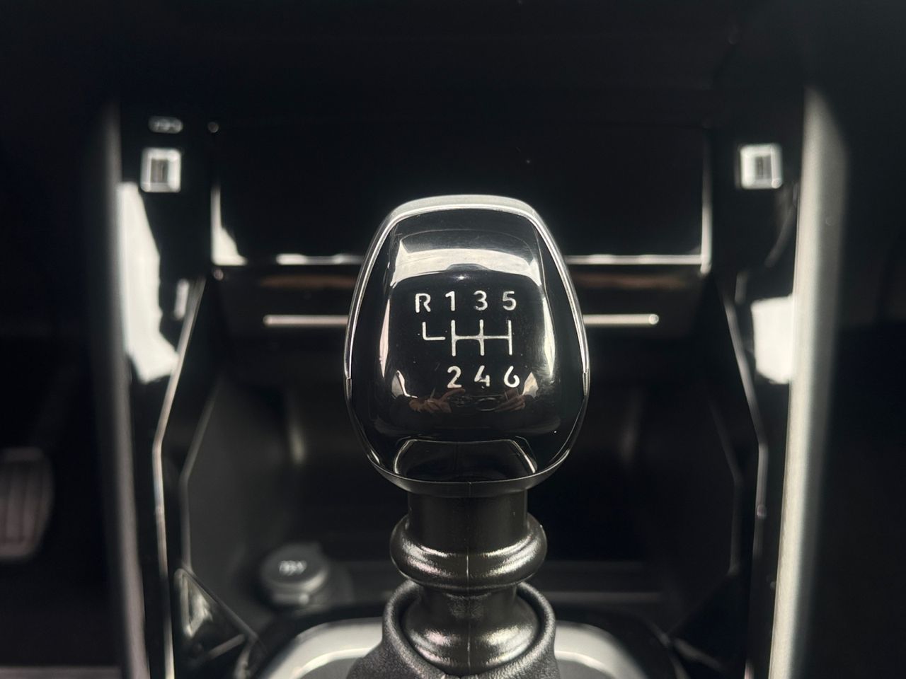 Peugeot 2008 ALLURE 100 CV - Foto 2