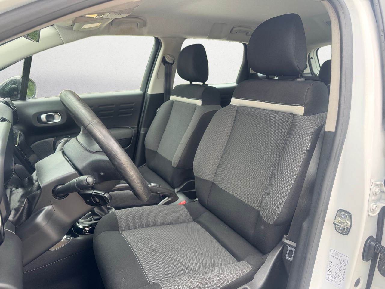 Citroën C3 Aircross BLUE HDI 110 CV FEEL - Foto 2