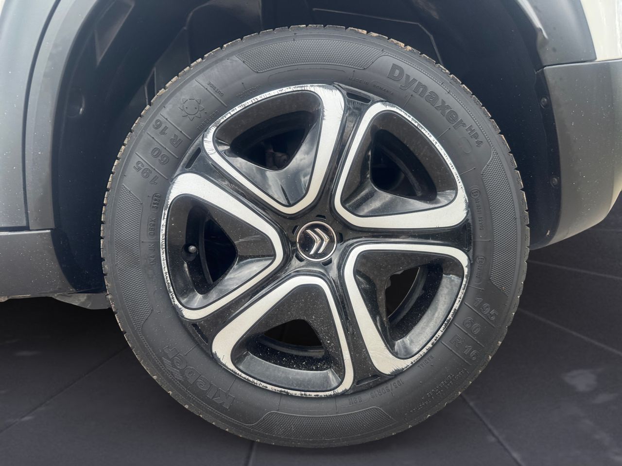 Citroën C3 Aircross BLUE HDI 110 CV FEEL - Foto 2