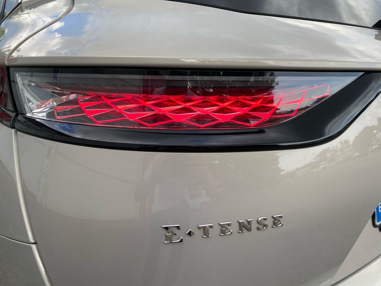 DS DS 7 Crossback E TENSE 225 LIGNE NOIRE - Foto 2