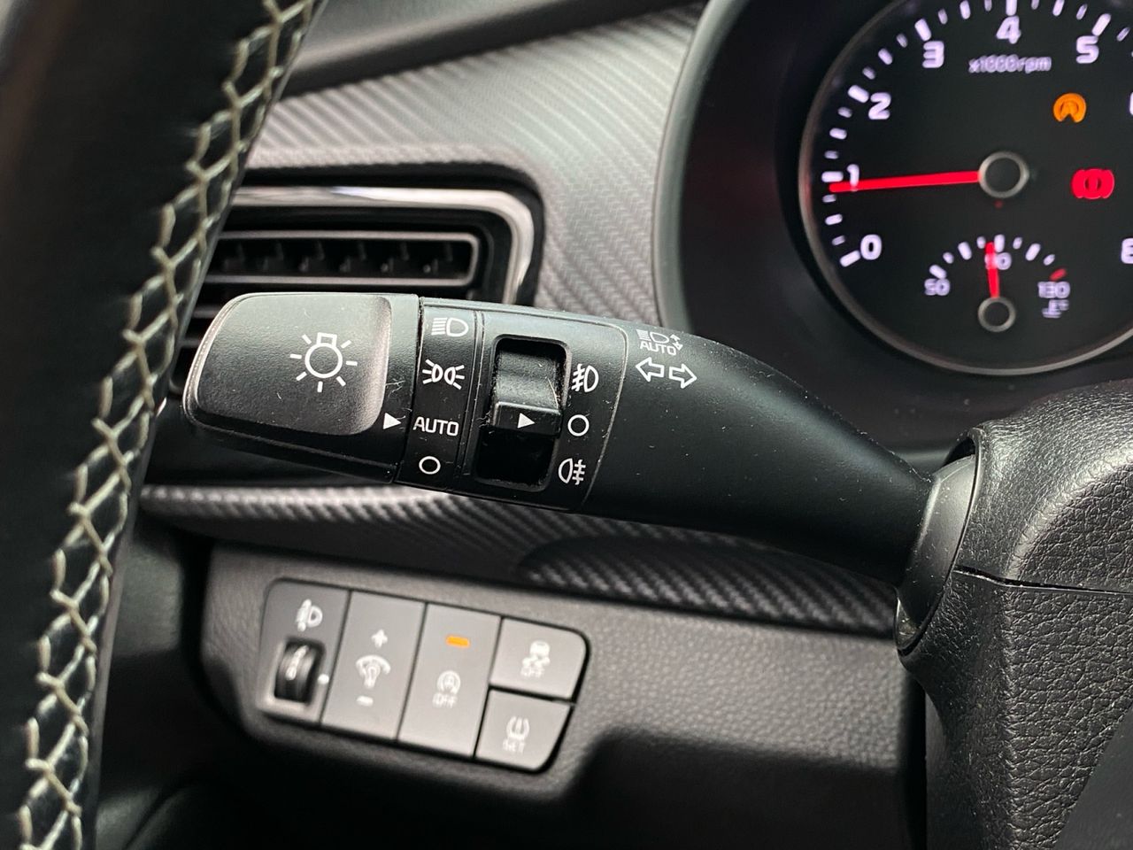 Kia Stonic 1.0 MEHV GT LINE - Foto 2