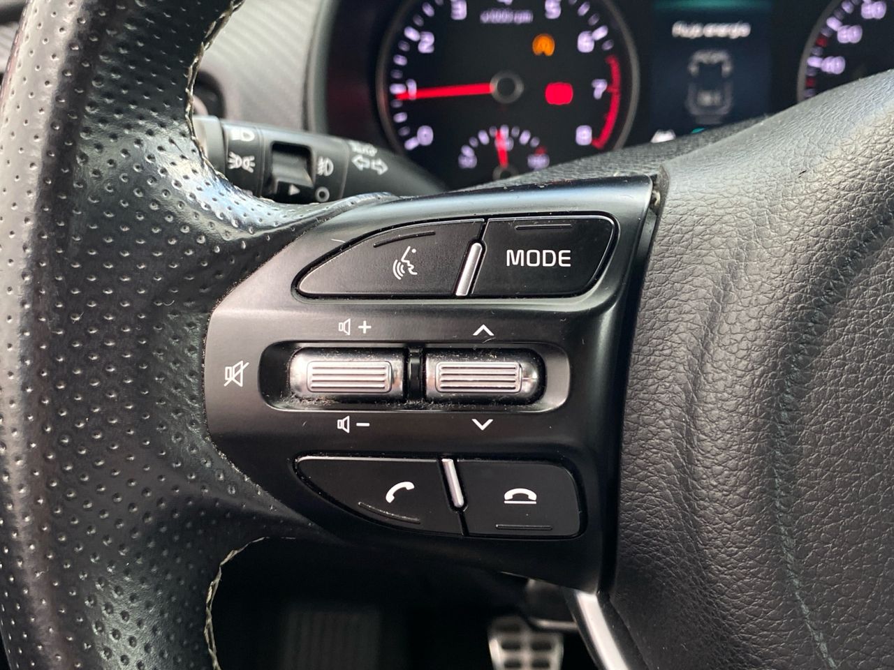 Kia Stonic 1.0 MEHV GT LINE - Foto 2