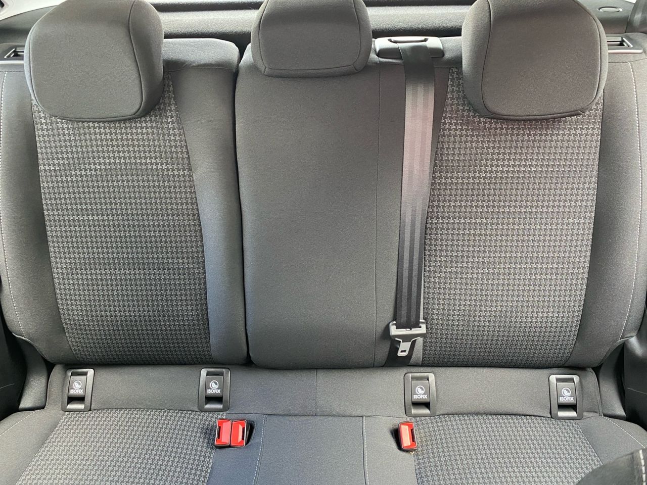 Peugeot 308 ACTIVE PACK BLUE HDI 130 CV - Foto 2