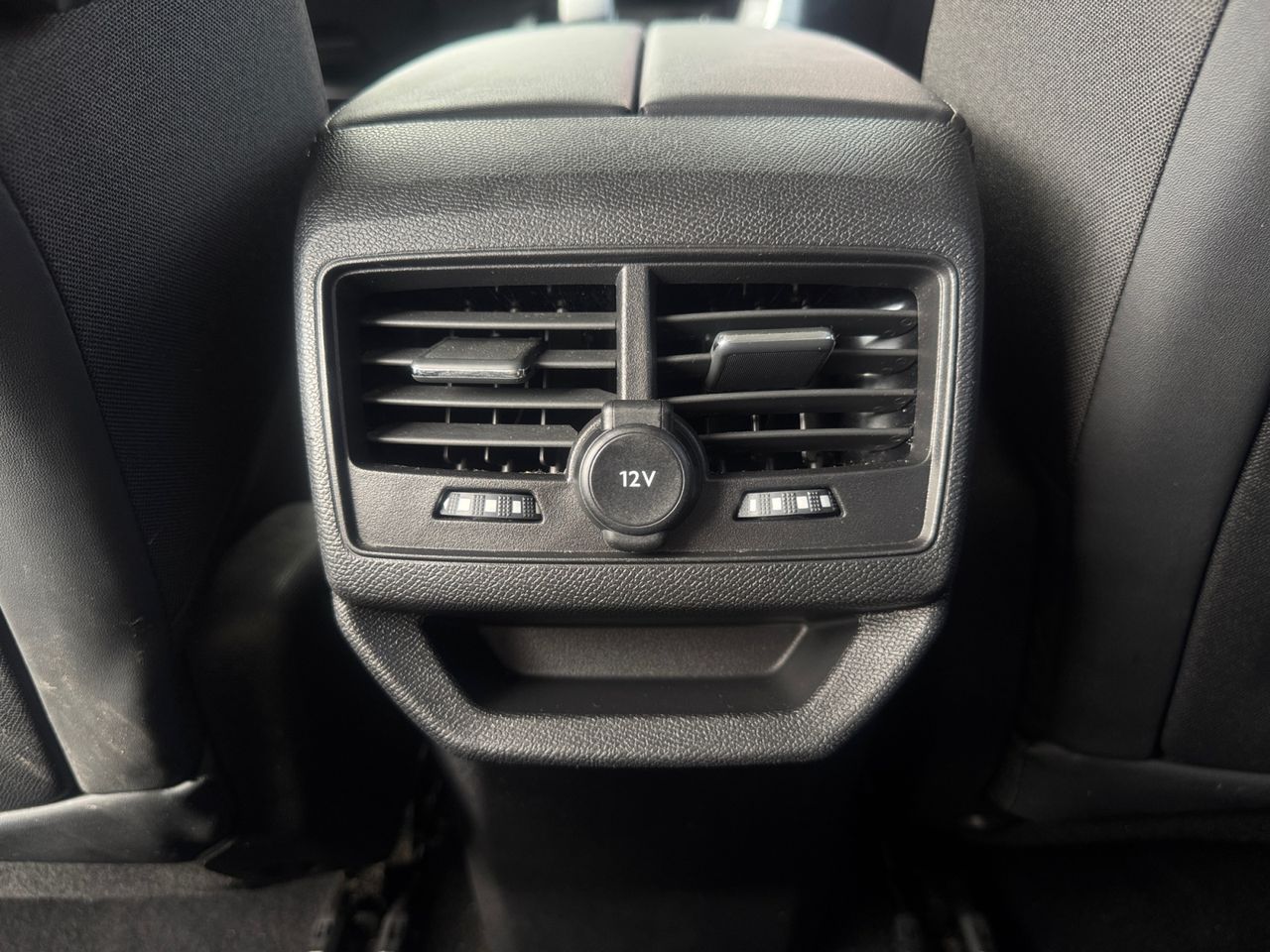 Peugeot 3008 Hybrid ALLURE PACK PLUG IN HYBRID 225 e EAT8 - Foto 2