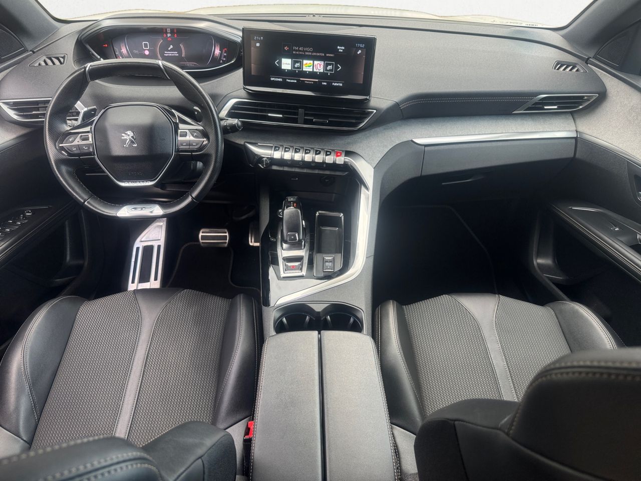 Peugeot 5008 GT BLUE HDI 130 CV EAT8 - Foto 2