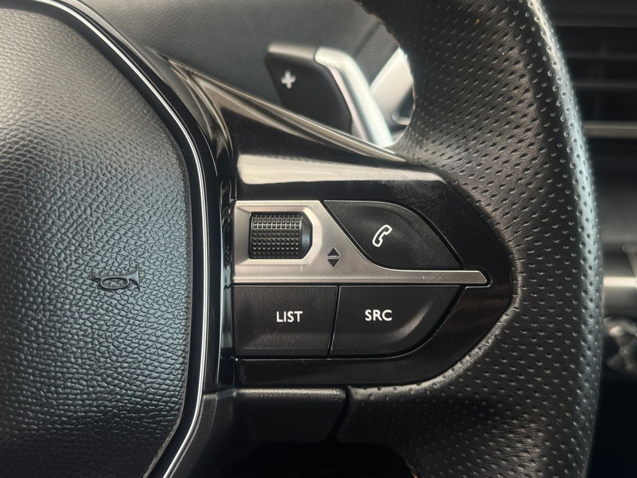 Peugeot 5008 GT BLUE HDI 130 CV EAT8 - Foto 2