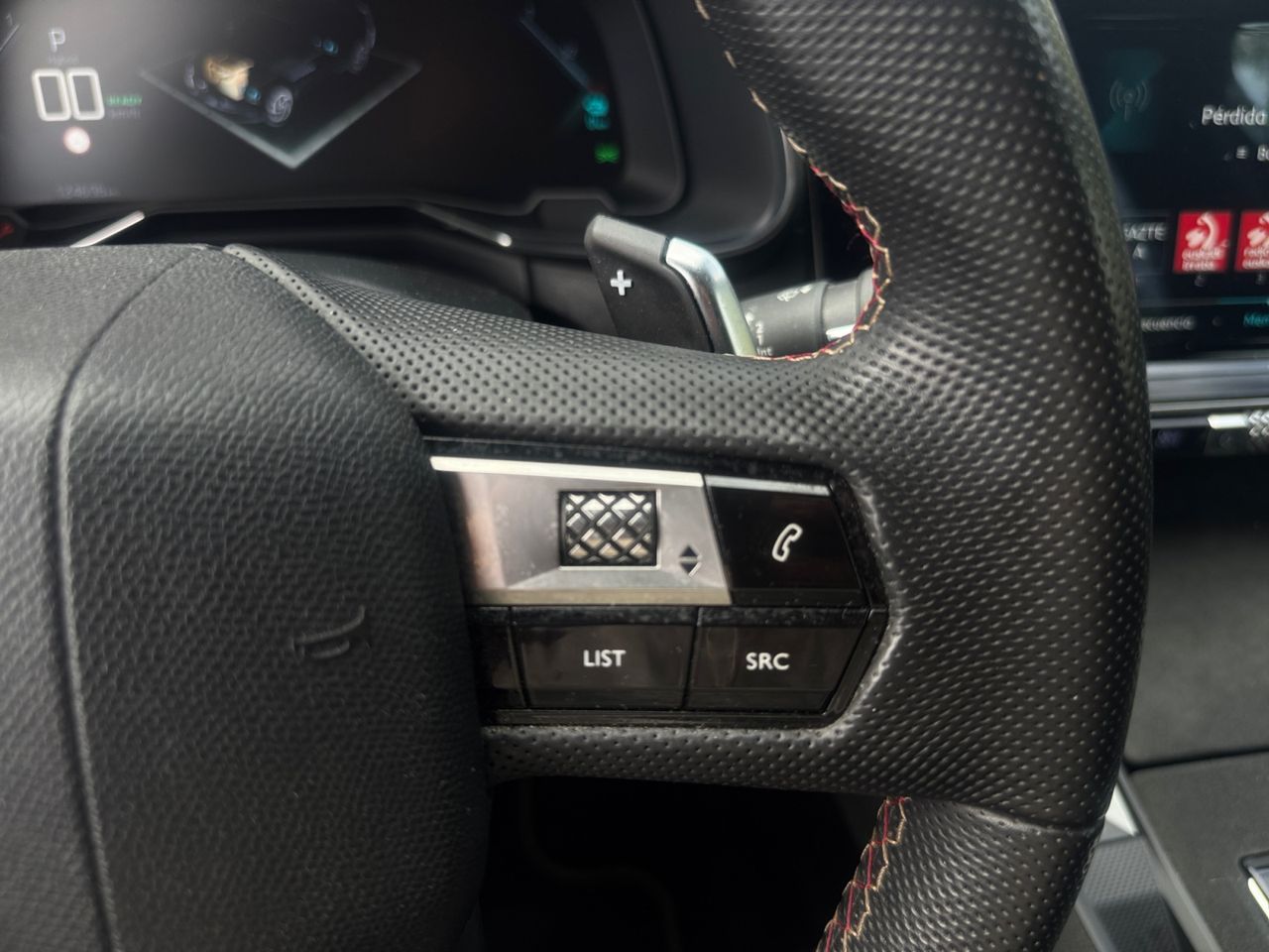 DS DS 7 Crossback E TENSE 300 4X4 PERFORMANCE LINE - Foto 2