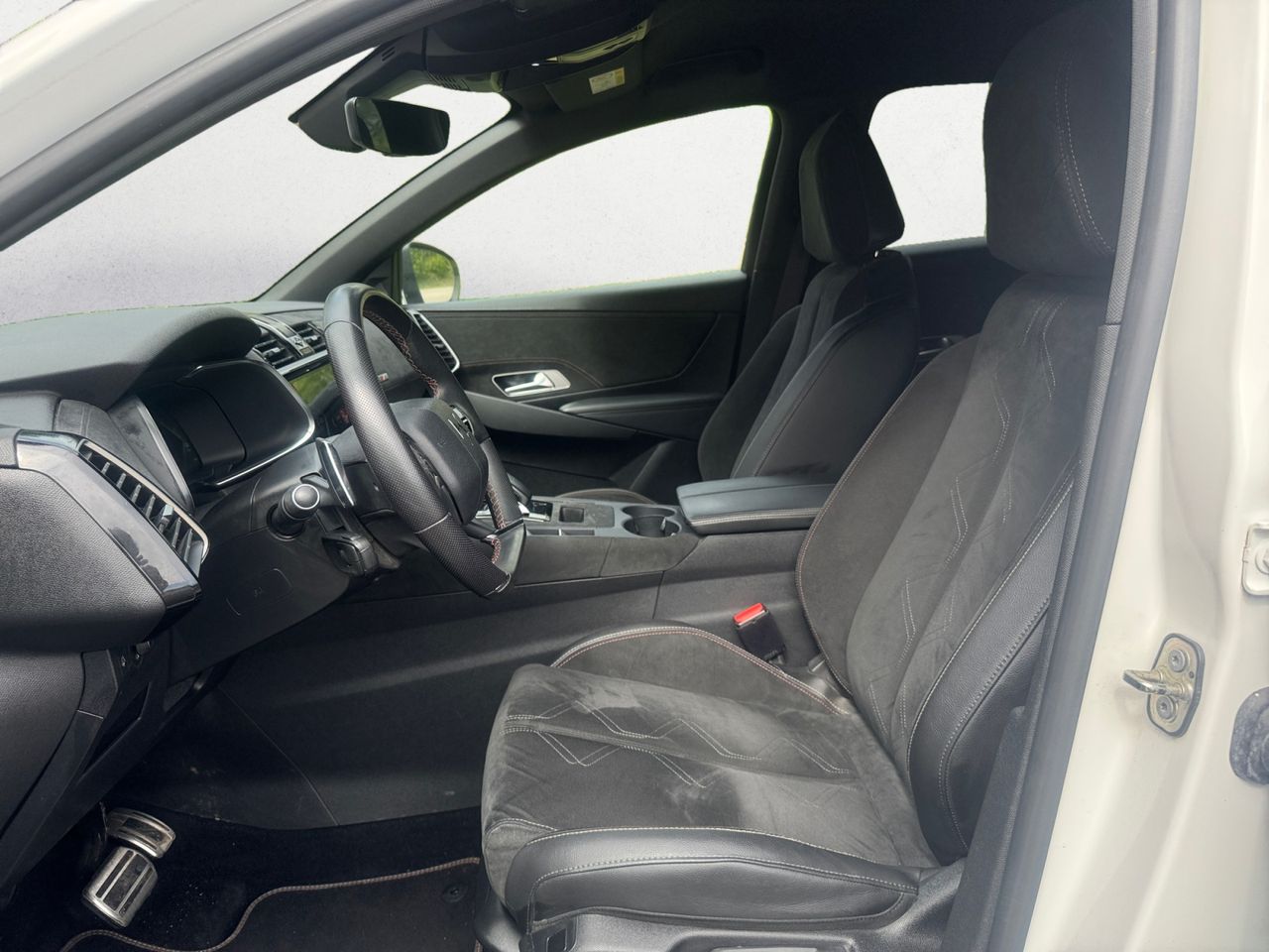 DS DS 7 Crossback E TENSE 300 4X4 PERFORMANCE LINE - Foto 2