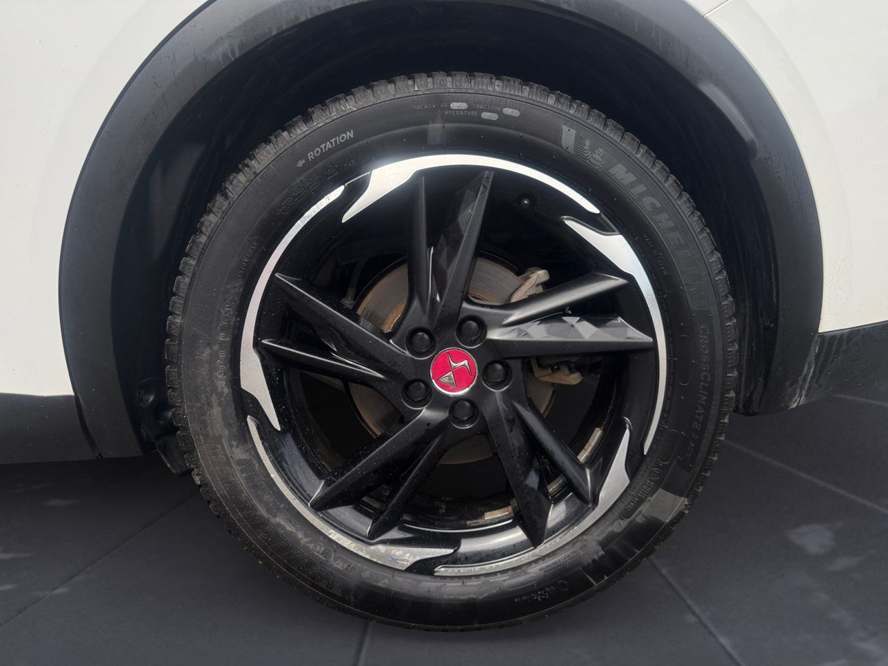 DS DS 7 Crossback E TENSE 300 4X4 PERFORMANCE LINE - Foto 2