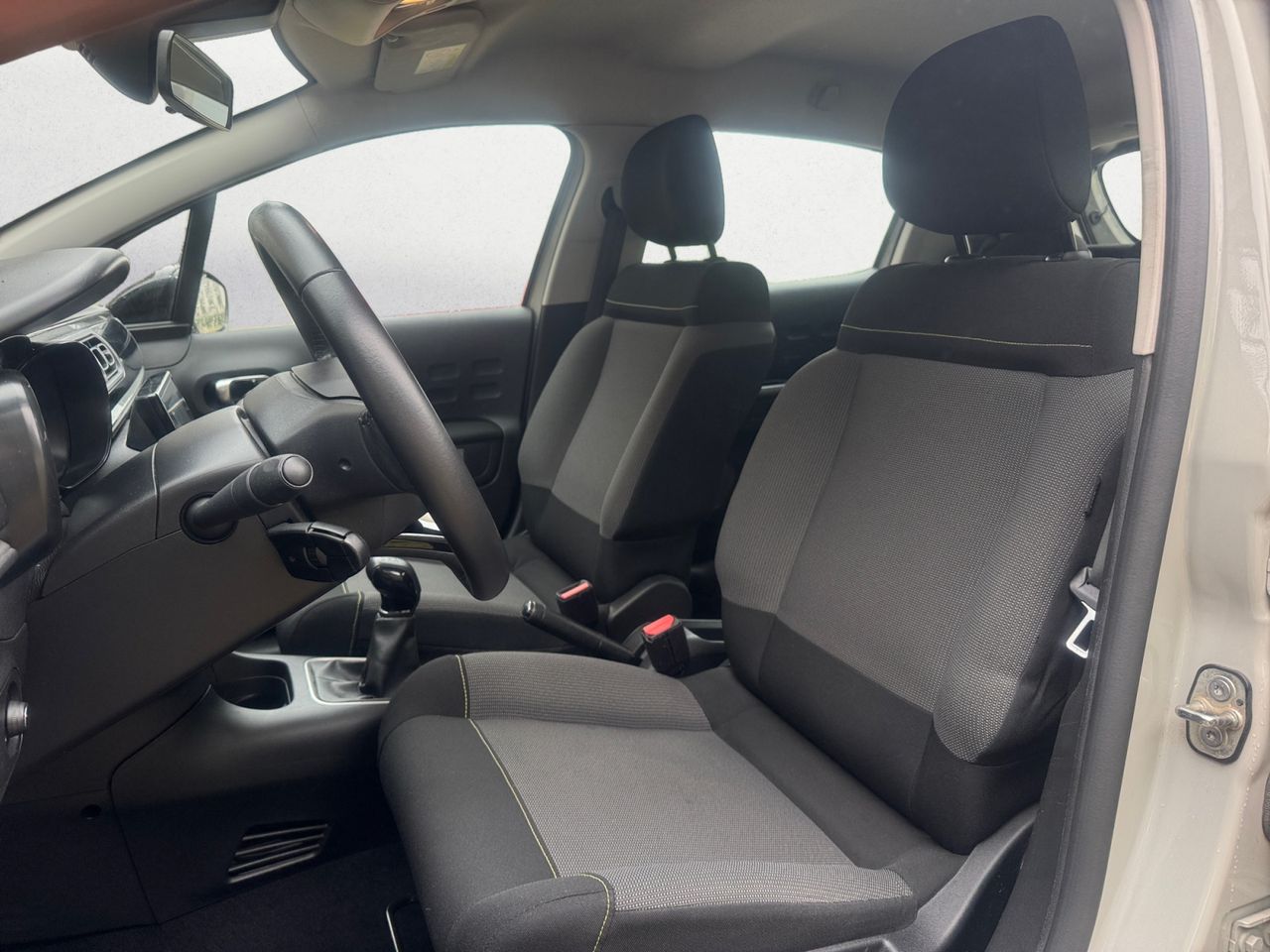 Citroën C3 BLUE HDI 100 CV FEEL PACK - Foto 2