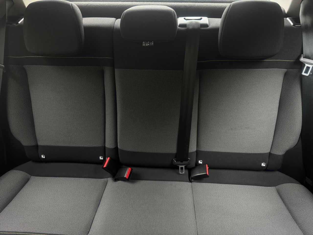 Citroën C3 BLUE HDI 100 CV FEEL PACK - Foto 2