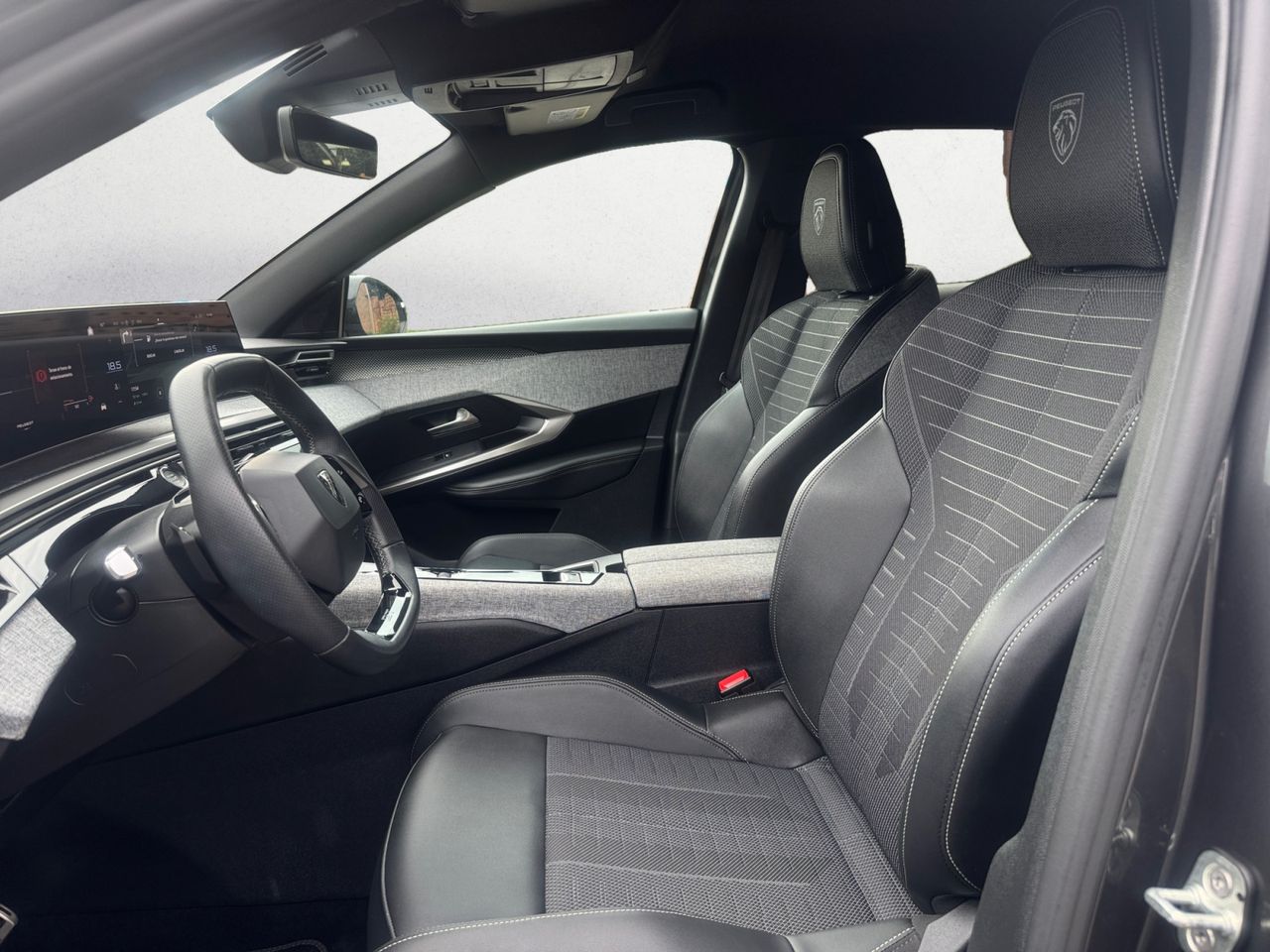 Peugeot 3008 Hybrid GT HYBRID 145 e DCS6 - Foto 2