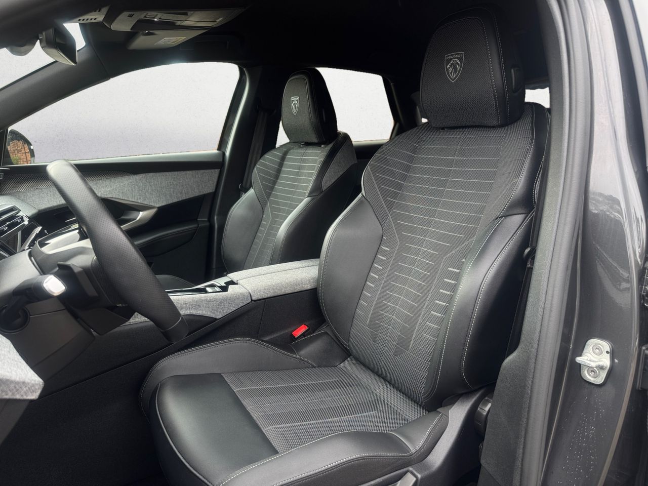 Peugeot 3008 Hybrid GT HYBRID 145 e DCS6 - Foto 2