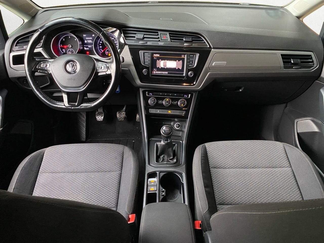 Volkswagen Touran ADVANCE 2.0 TDI - Foto 2