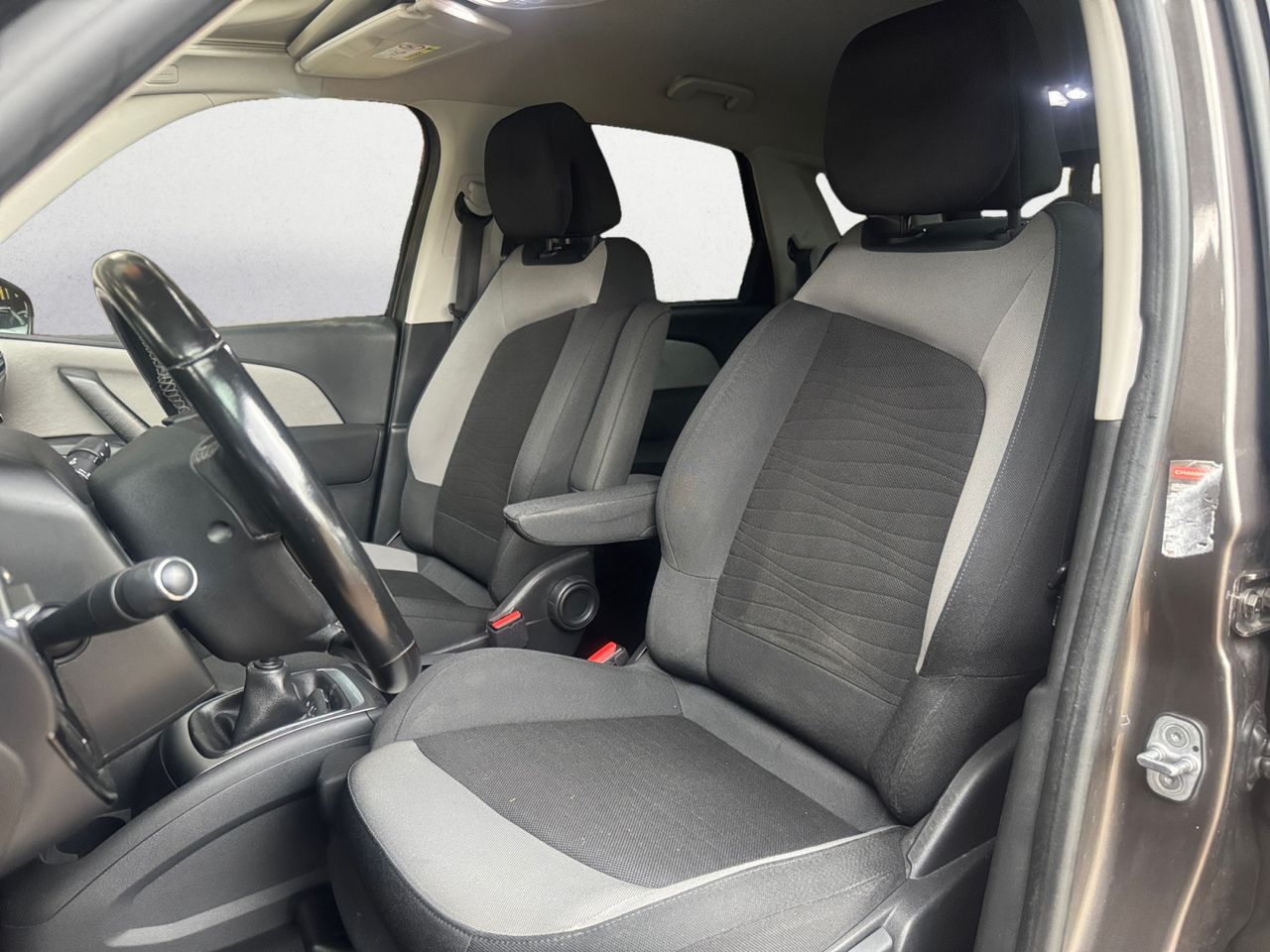 Citroën C4 Picasso BLUE HDI 115 CV LIVE EDITION - Foto 2