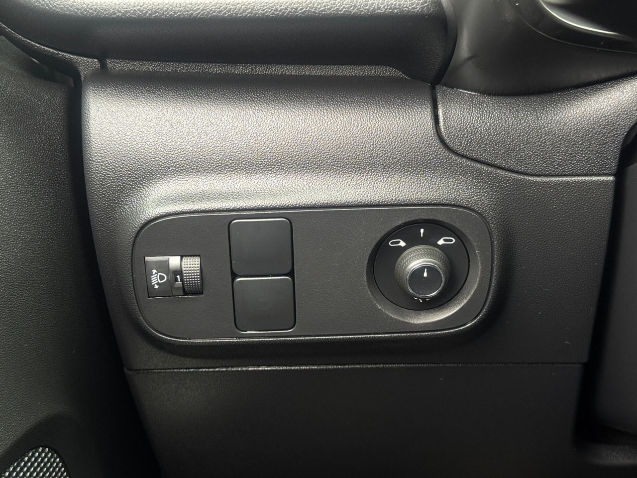 Citroën C3 BLUE HDI 100 CV FEEL - Foto 2
