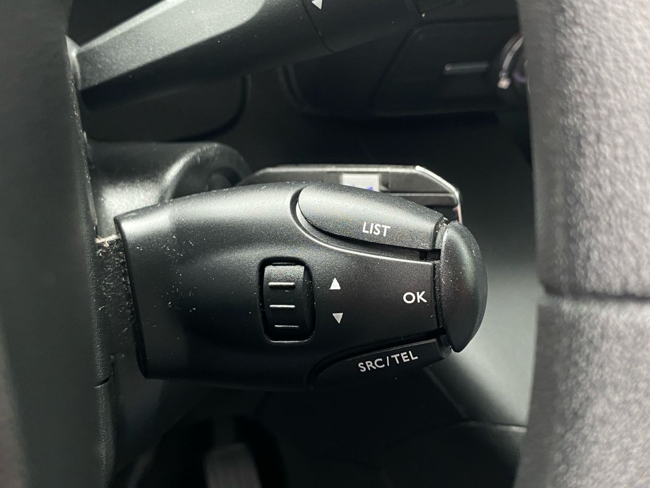 Peugeot Rifter ACTIVE PACK BUSINESS STANDARD BLUE HDI 100 CV - Foto 2