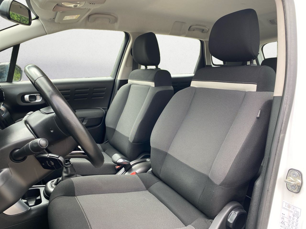 Citroën C3 Aircross BLUE HDI 110 CV FEEL - Foto 2