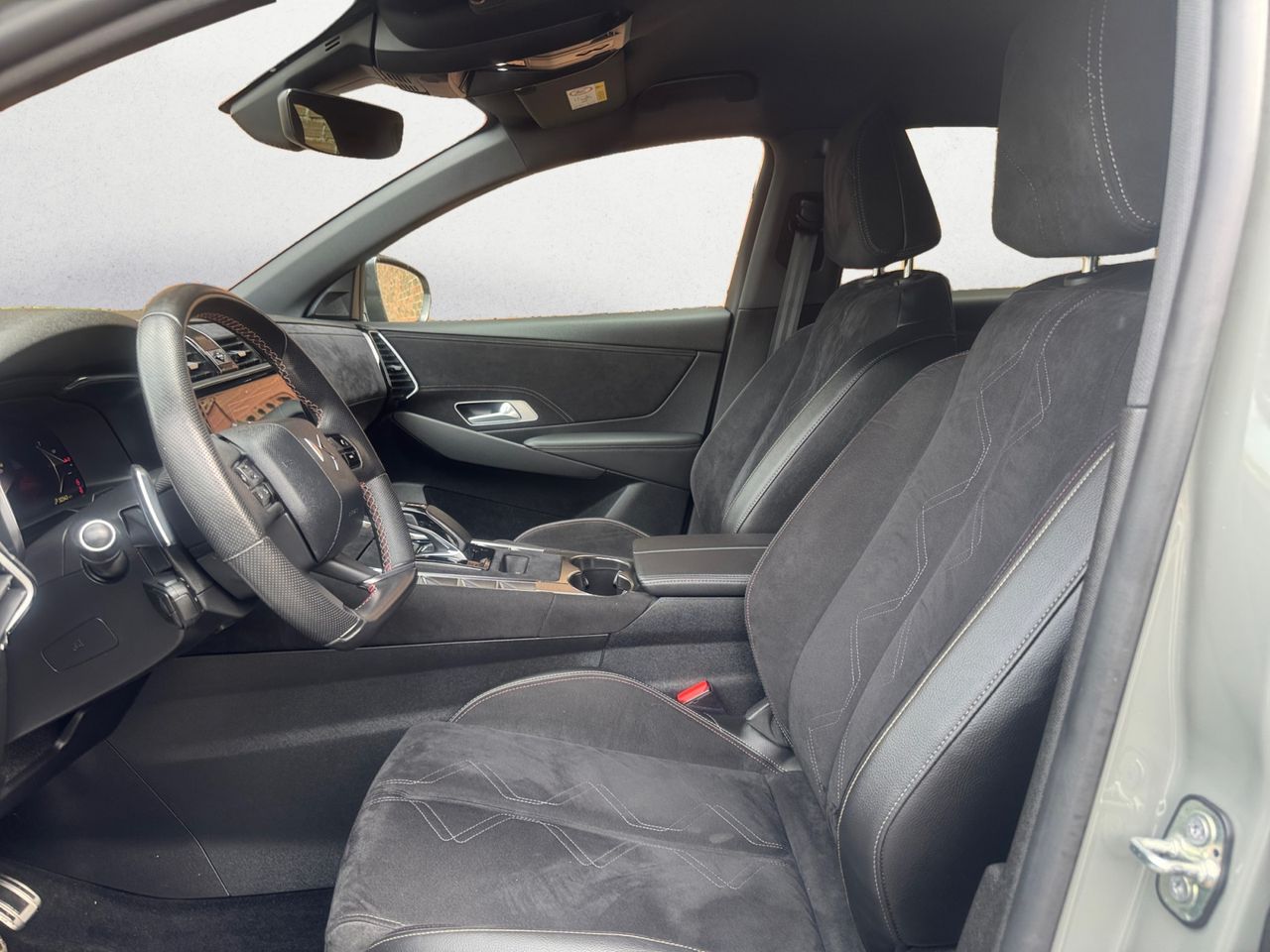 DS DS 7 Crossback E TENSE 225 PERFORMANCE LINE - Foto 2