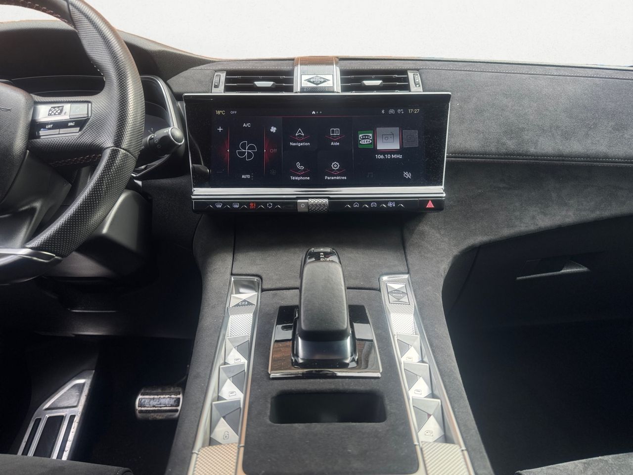 DS DS 7 Crossback E TENSE 225 PERFORMANCE LINE - Foto 2