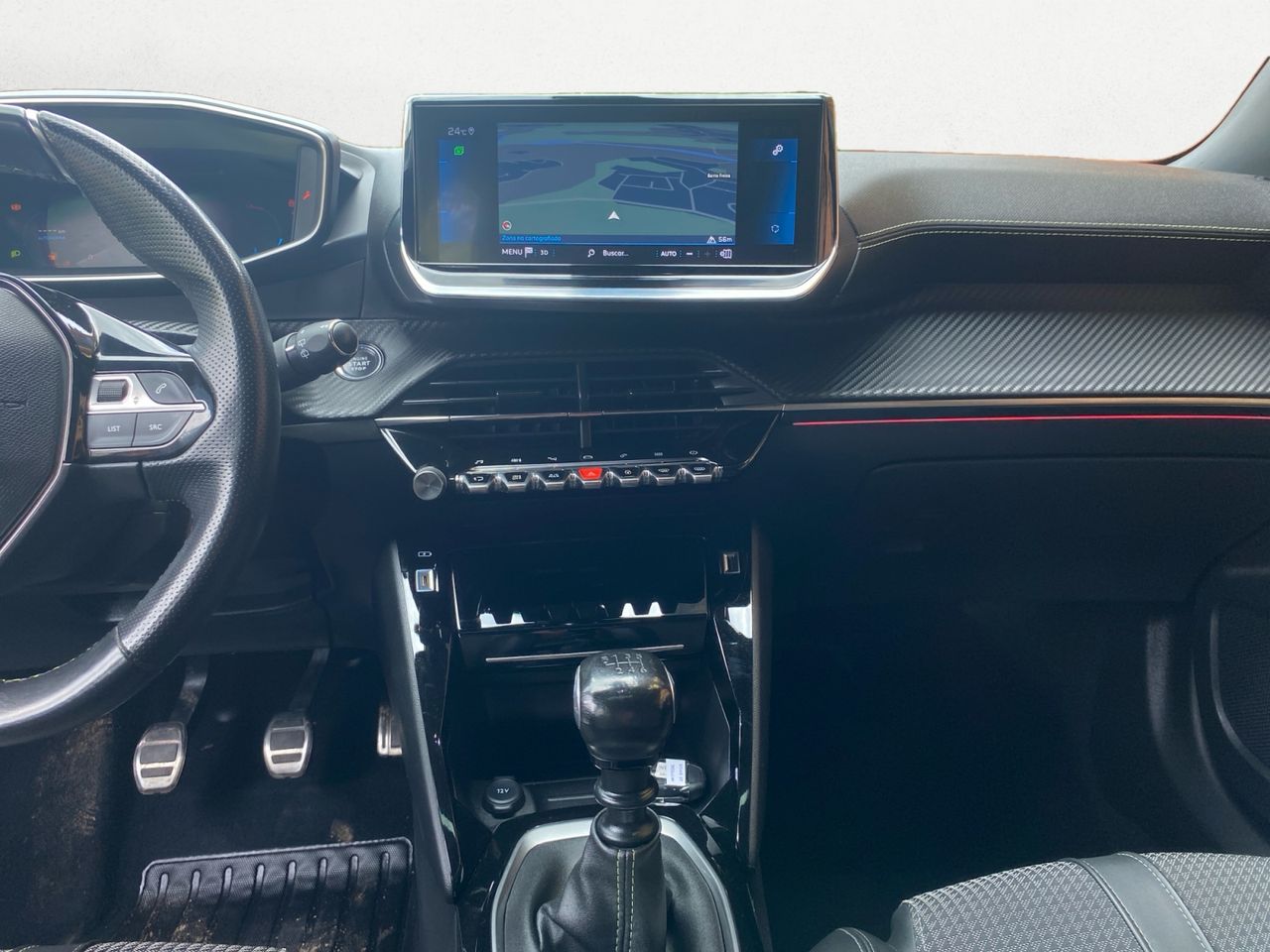 Peugeot 2008 GT LINE PURE TECH 130 CV - Foto 2