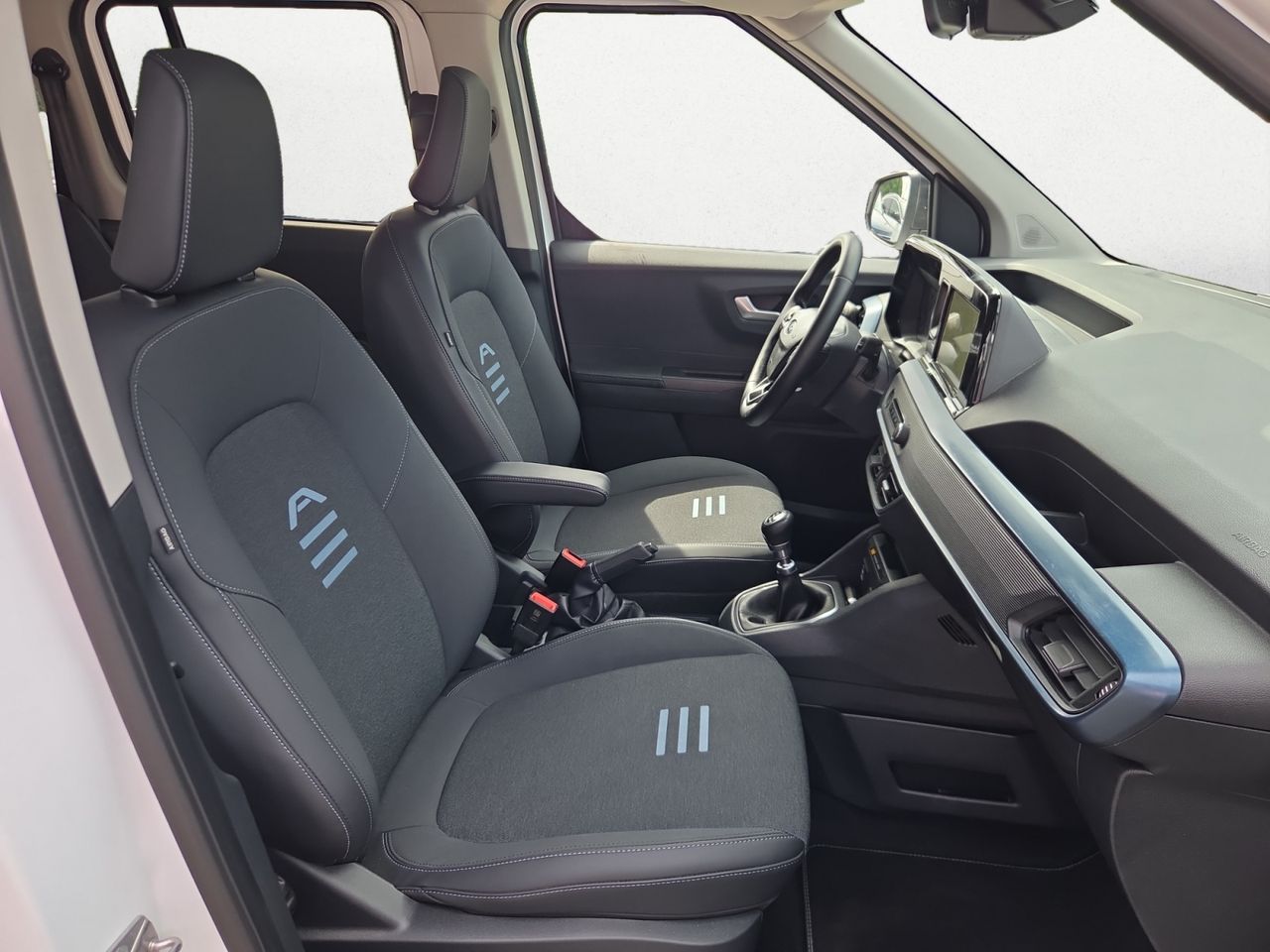 Ford Tourneo Courier 1.0 ECOBOOST ACTIVE 125 CV - Foto 2