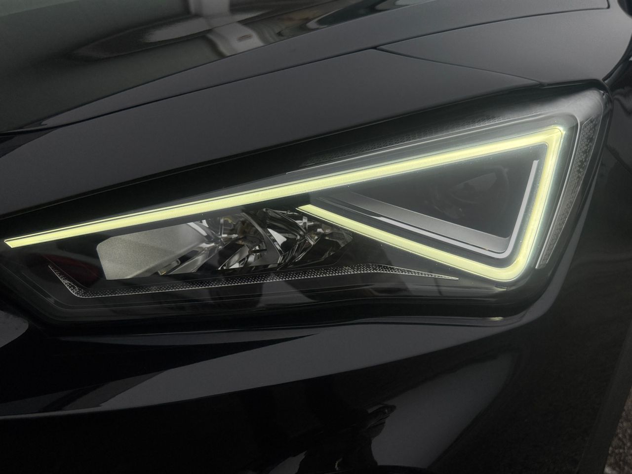 Cupra Formentor E HYBRID - Foto 2