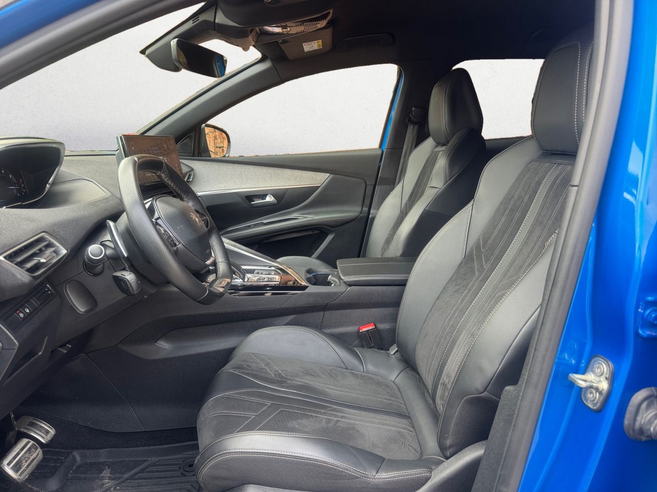 Peugeot 3008 GT BLUE HDI 130 CV EAT8 - Foto 2