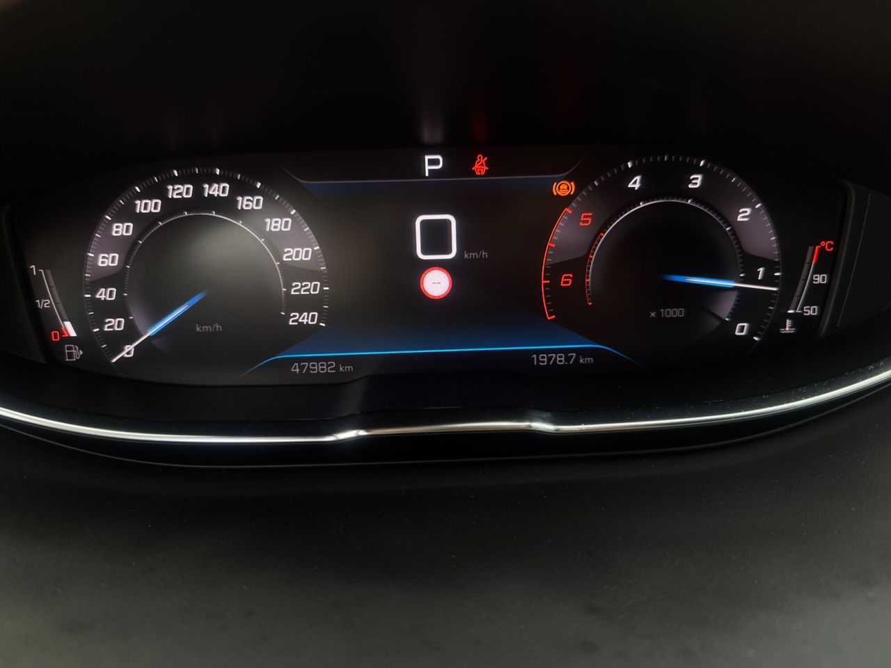 Peugeot 3008 GT BLUE HDI 130 CV EAT8 - Foto 2