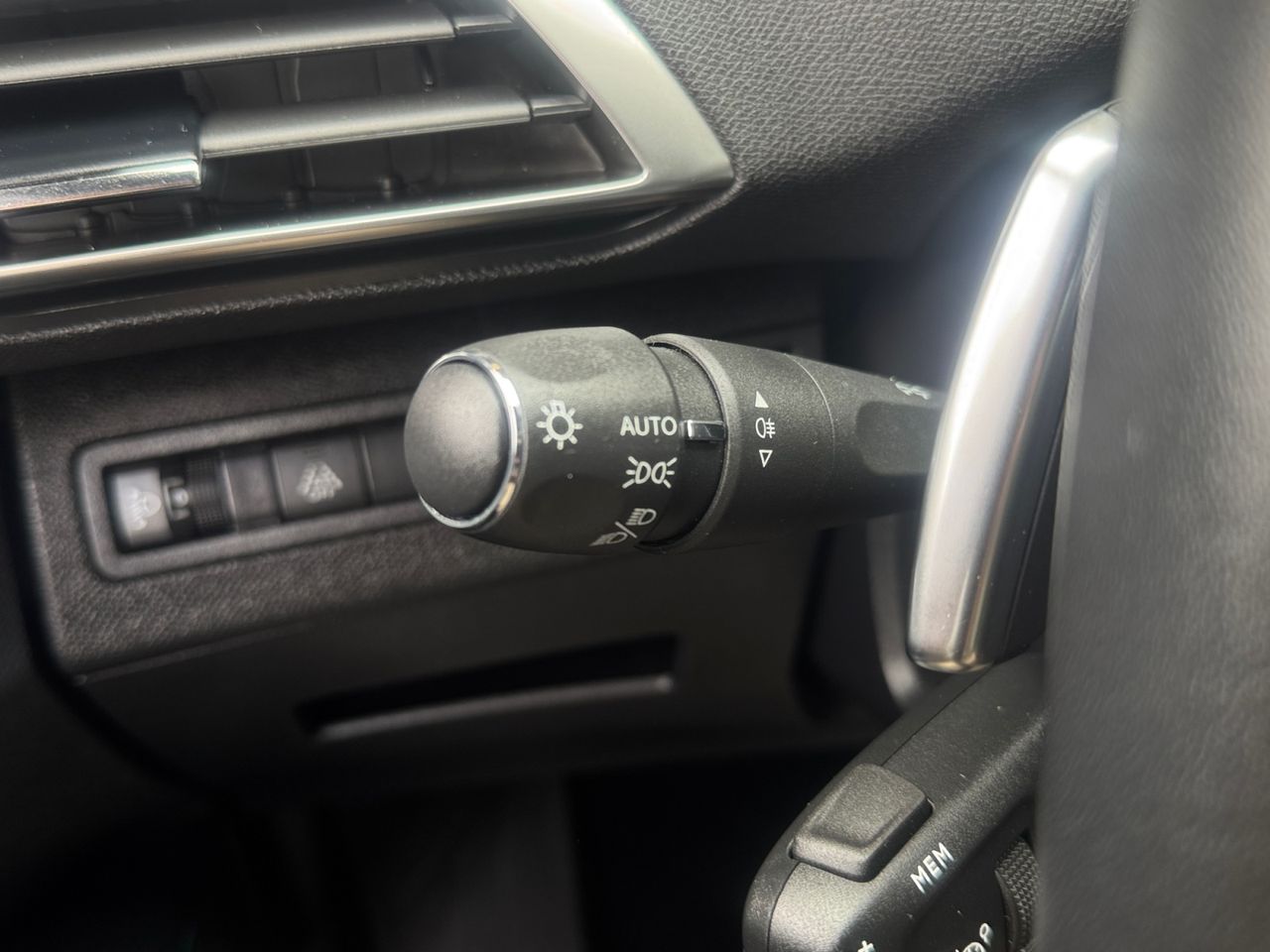 Peugeot 3008 Hybrid ALLURE PACK PLUG IN HYBRID 180 e EAT8 - Foto 2