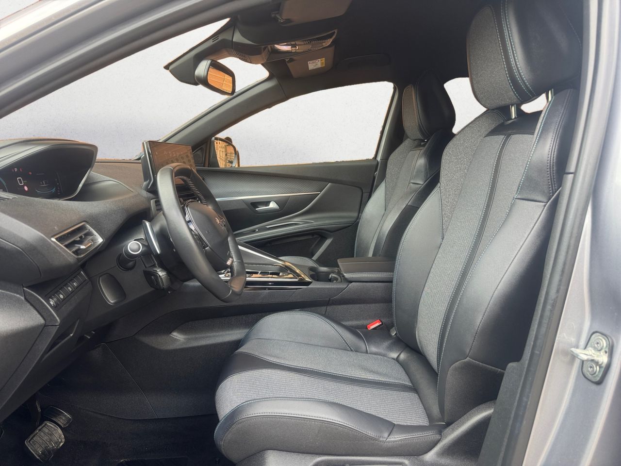 Peugeot 3008 Hybrid ALLURE PACK PLUG IN HYBRID 180 e EAT8 - Foto 2