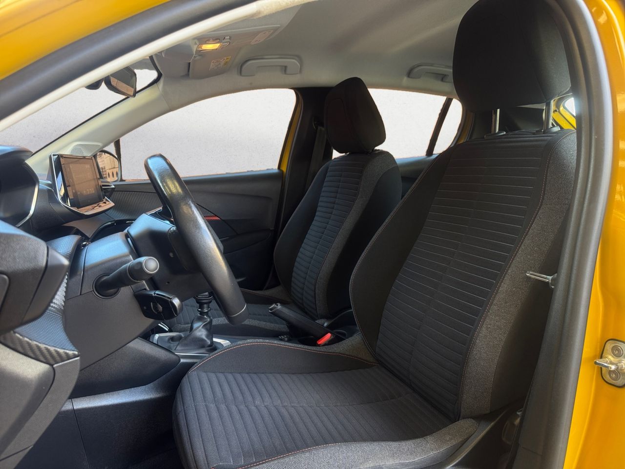Peugeot 208 ACTIVE PACK PURE TECHC 100 CV - Foto 2