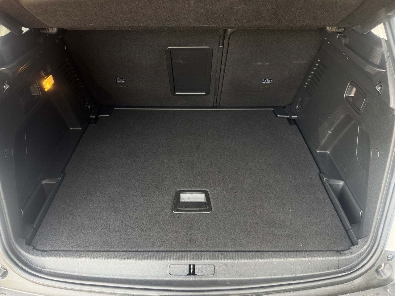 Peugeot 3008 ALLURE BLUE HDI 130 CV EAT8 - Foto 2