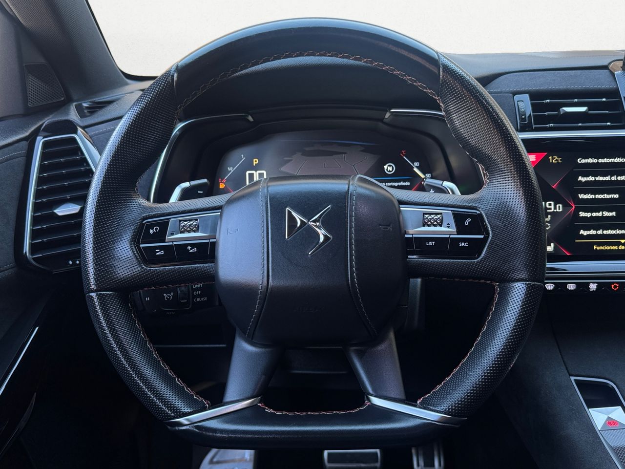DS DS 7 Crossback PURE TECH 180 AUT PERFORMANCE - Foto 2