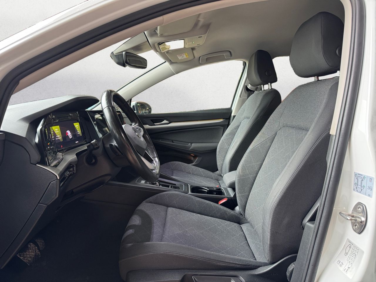 Volkswagen Golf LIFE 1.5 ETSI 150 CV DSG - Foto 2