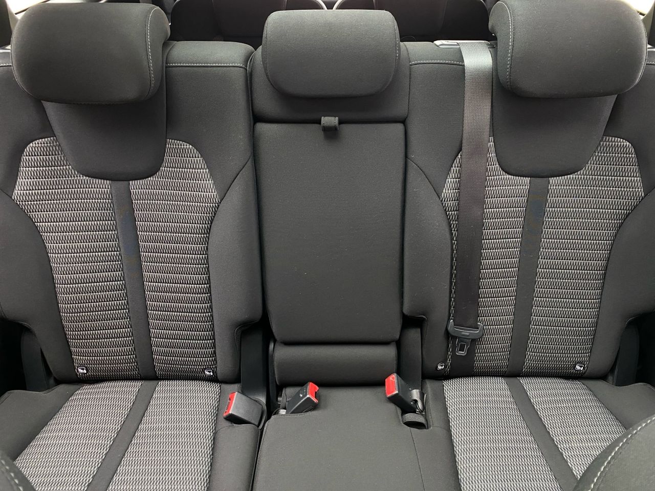 Kia Sorento 1.6 T GDI PHEV EMOTION 4X4 7 PLAZAS - Foto 2