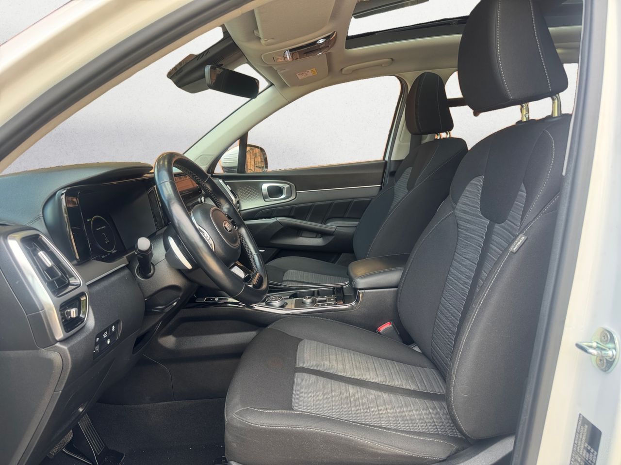Kia Sorento 1.6 T GDI PHEV EMOTION 4X4 7 PLAZAS - Foto 2