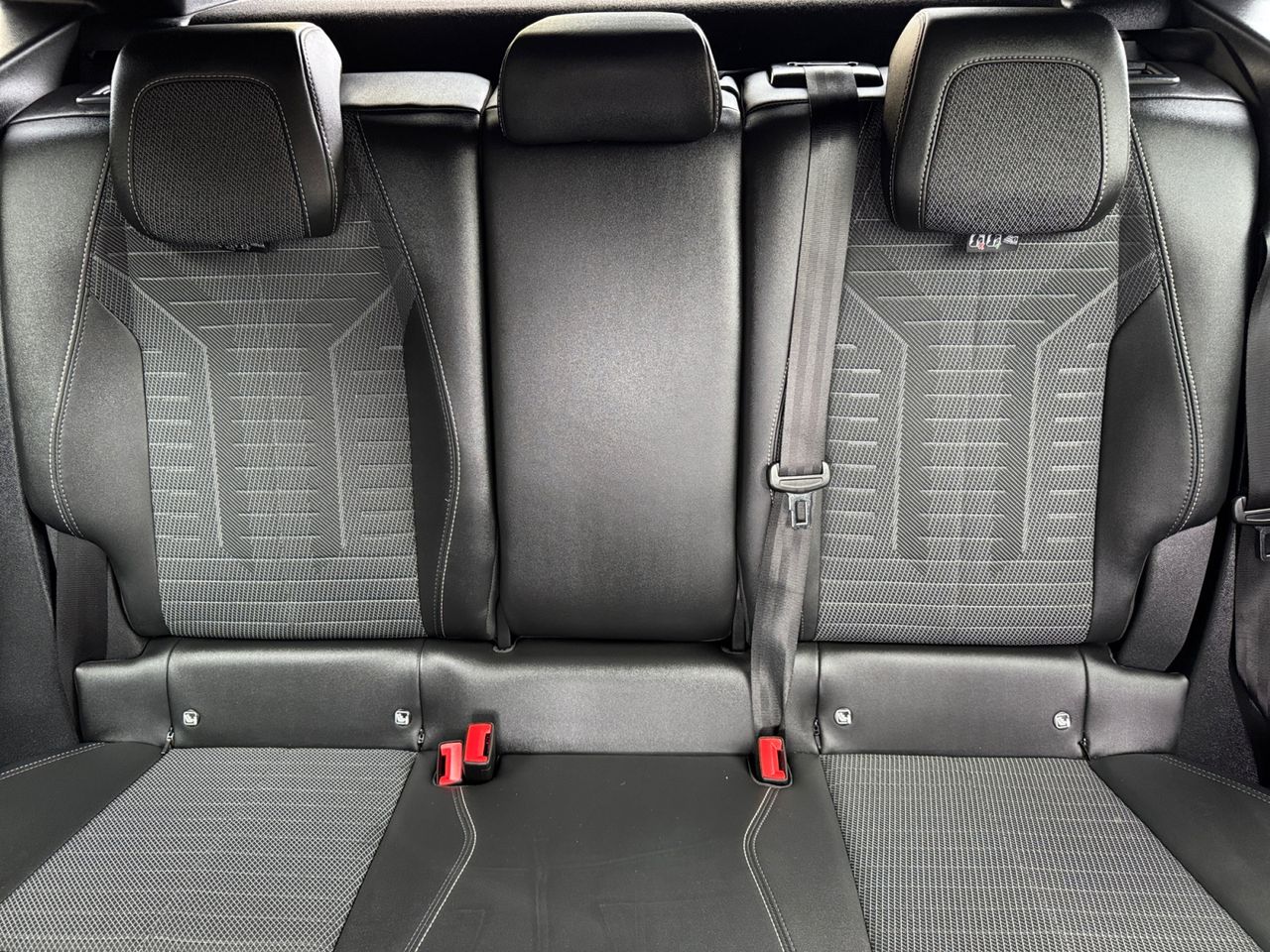 Peugeot 3008 Hybrid ALLURE HYBRID 136 e DCS6 - Foto 2