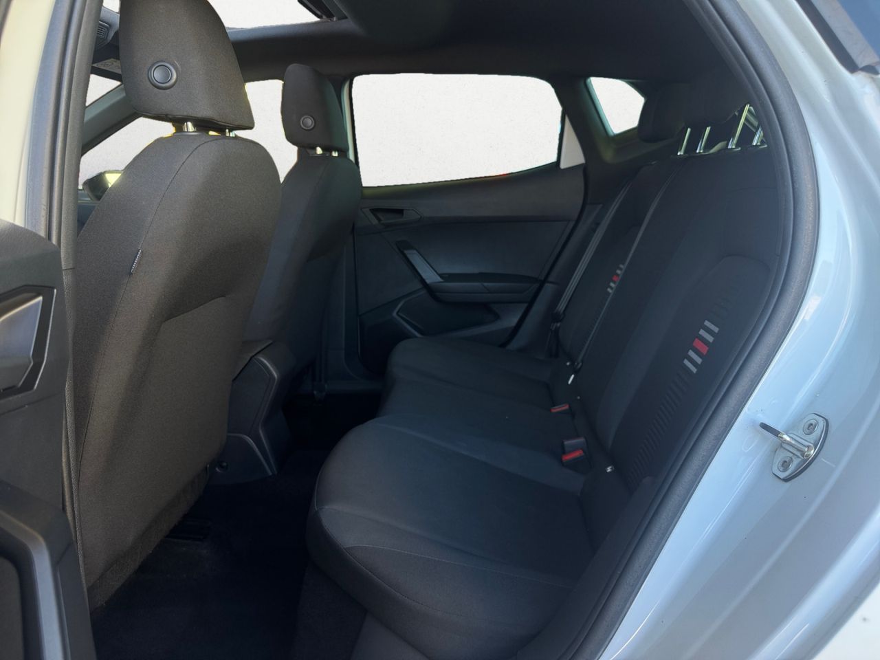 Seat Ibiza 1.5 TSI DSG FR PLUSS - Foto 2