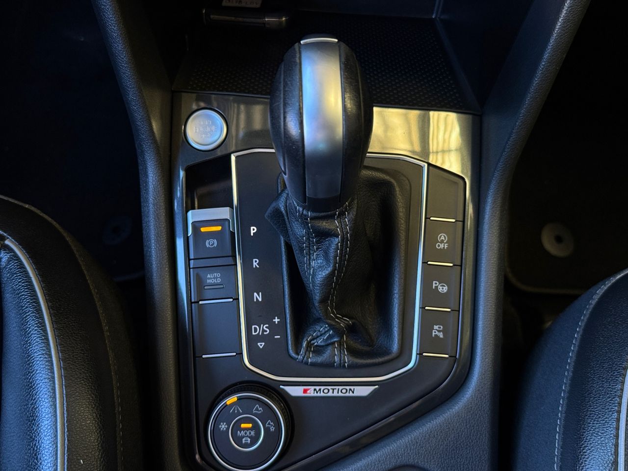 Volkswagen Tiguan R LINE 2.0 TDI DSG 190 CV - Foto 2