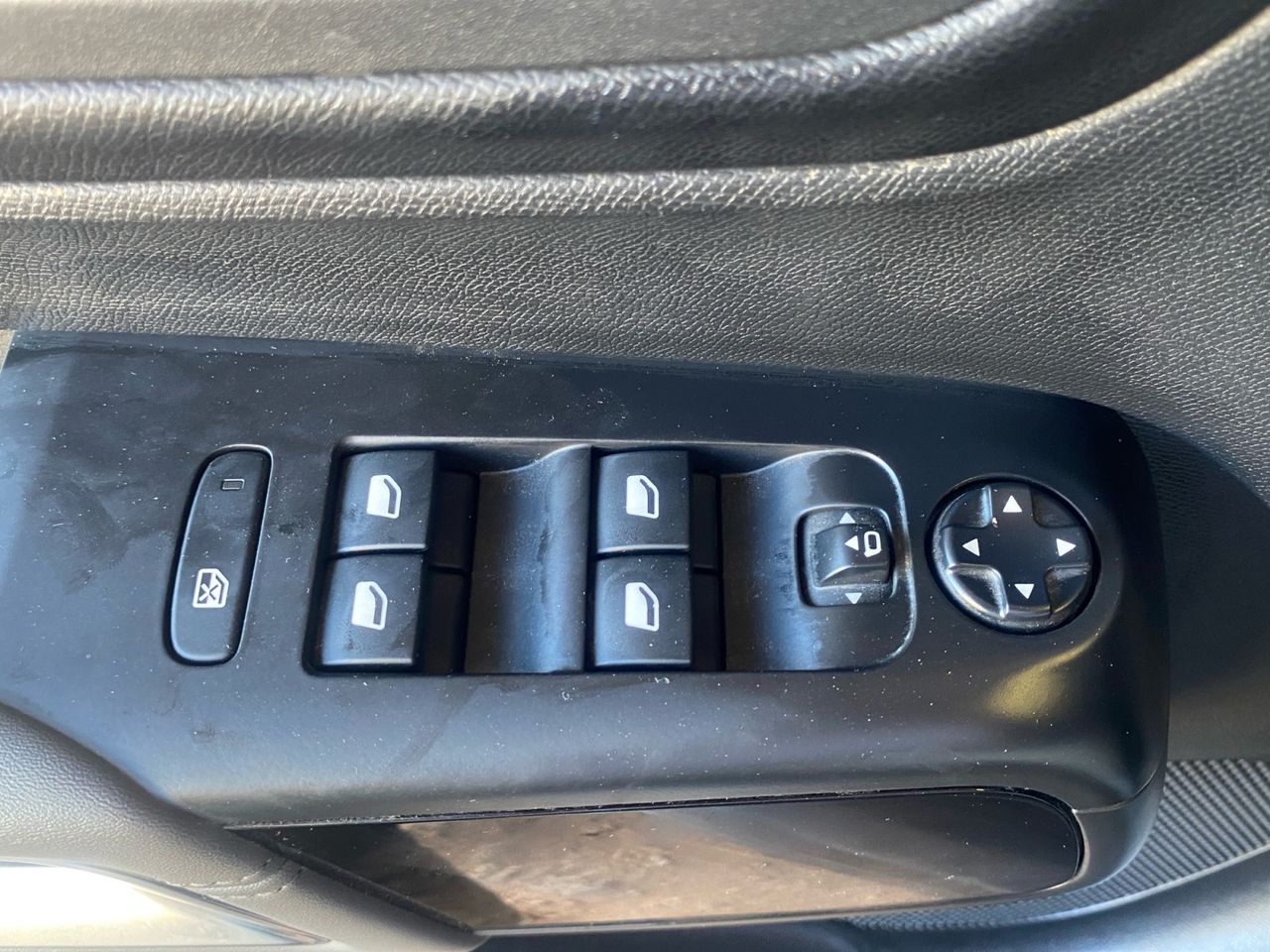 Citroën C5 Aircross HYBRID 225 e EAT8 SHINE - Foto 2