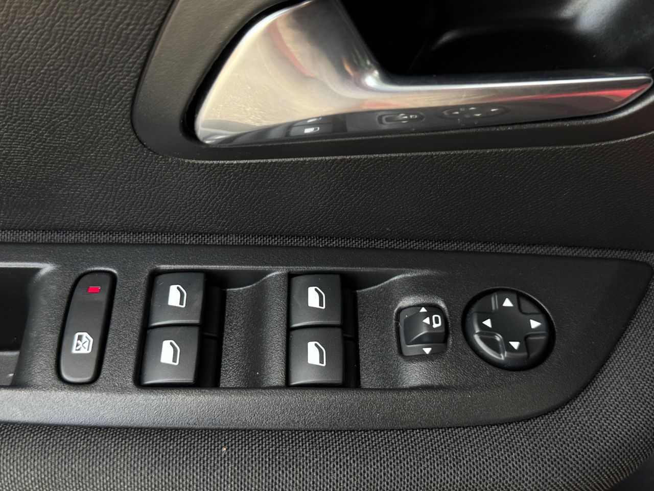 Peugeot 208 ACTIVE PACK PURE TECH 75 CV - Foto 2