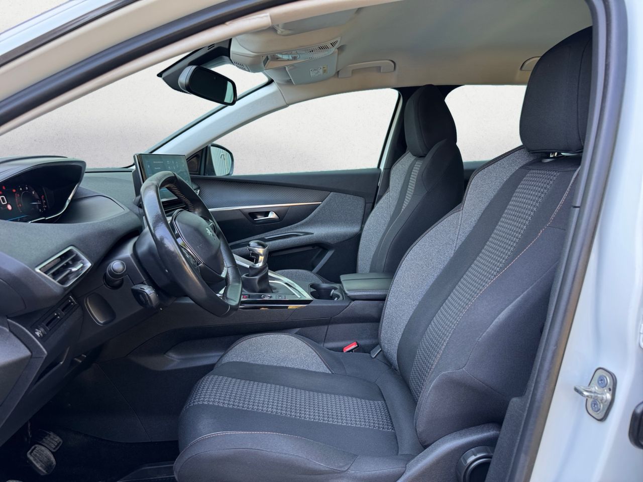 Peugeot 3008 ACTIVE PACK BLUE HDI 130 CV - Foto 2