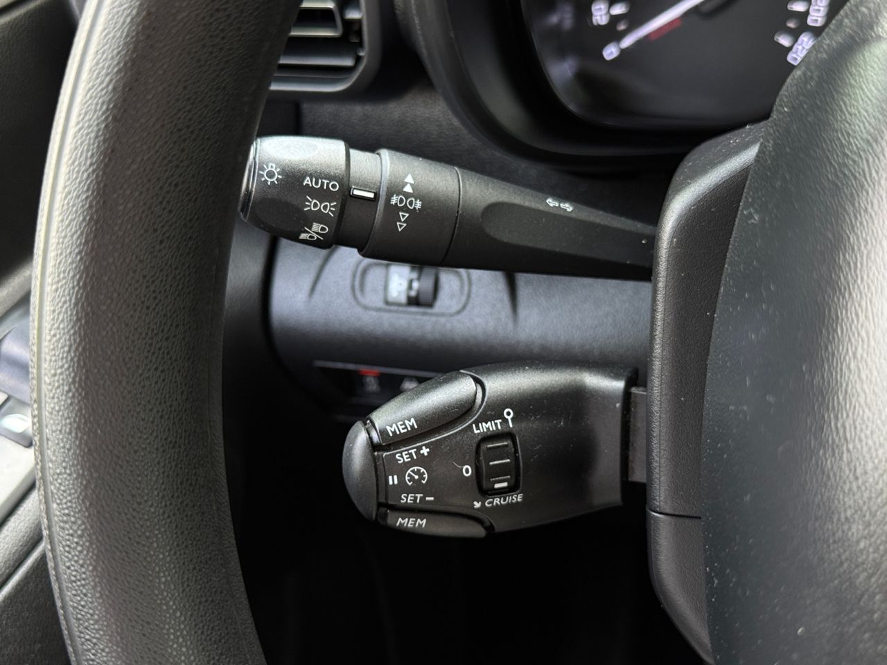 Citroën Berlingo TALLA M BLUE HDI 100 CV LIVE PACK - Foto 2