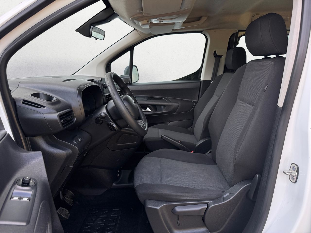 Citroën Berlingo TALLA M BLUE HDI 100 CV LIVE PACK - Foto 2