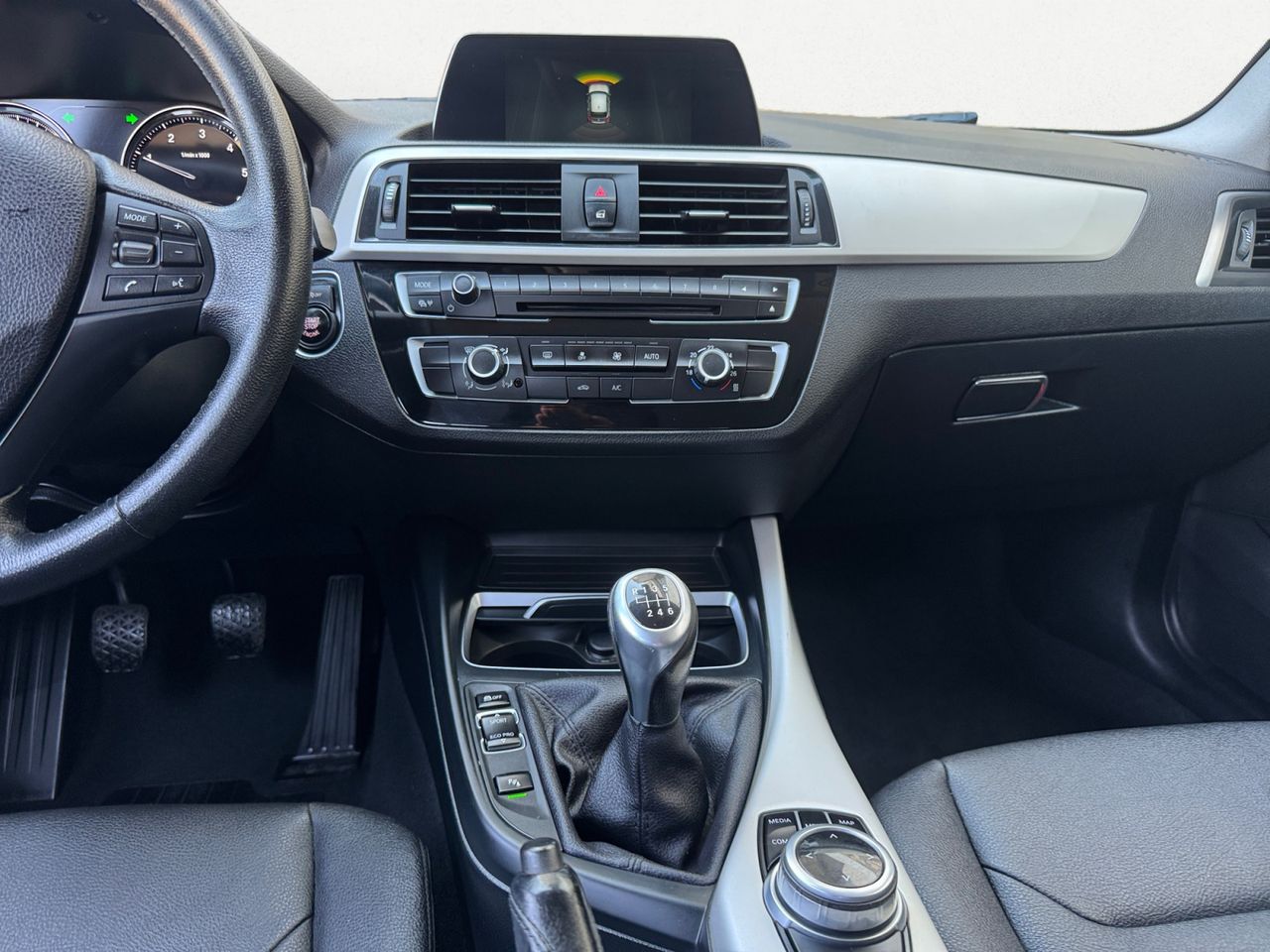 BMW Serie 1 116 D - Foto 2