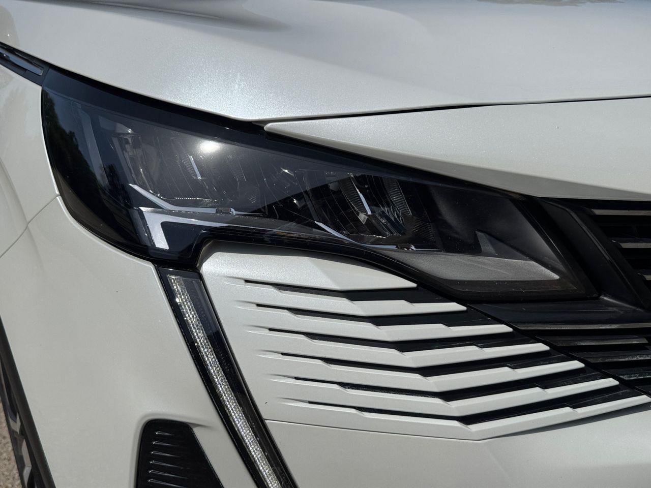 Peugeot 3008 Hybrid ALLURE PACK HYBRID 225 e EAT8 - Foto 2