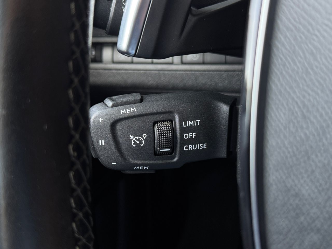 Peugeot 3008 Hybrid ALLURE PACK HYBRID 225 e EAT8 - Foto 2