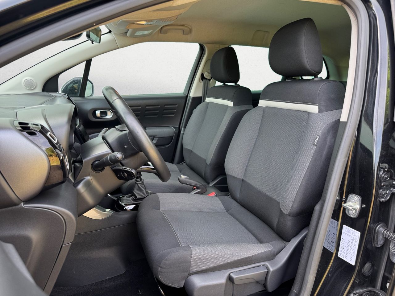 Citroën C3 Aircross BLUE HDI 110 CV FEEL PACK - Foto 2