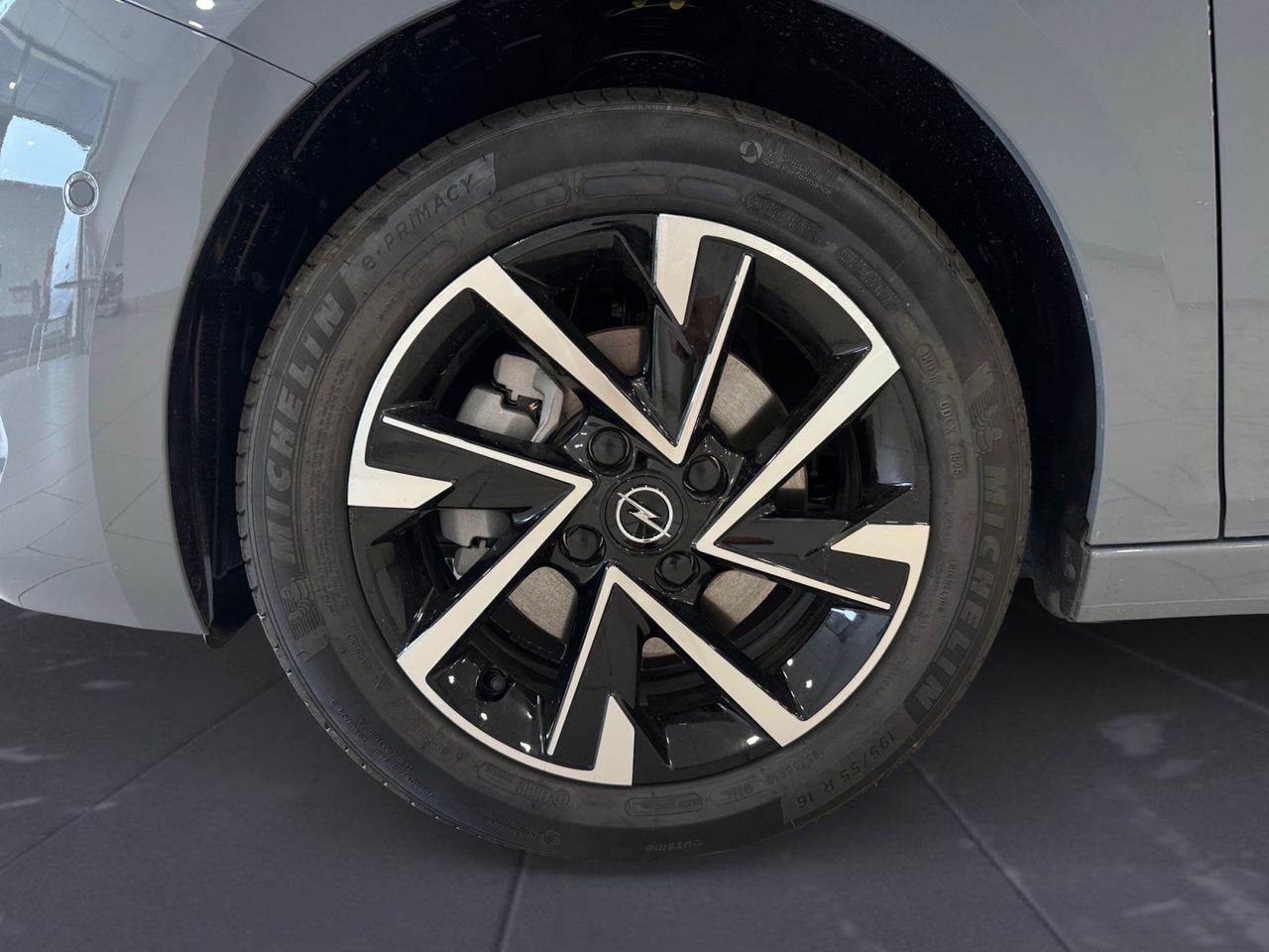 Opel Corsa GS 1.2 T XHL MT6 - Foto 2